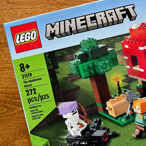 Lego Minecraft "The Mushroom House" set 21179 NIB - Picture 2 of 8